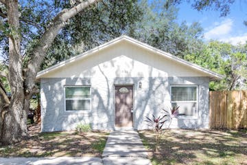 1936 Pinehurst Dr Clearwater, FL 33763